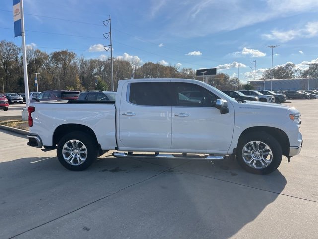 Used 2024 Chevrolet Silverado 1500 LTZ image 11