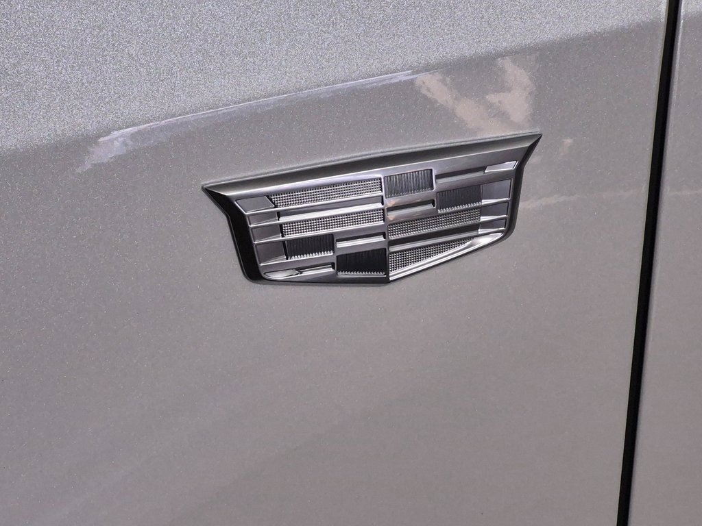 New 2026 Cadillac XT5 Sportv w/ LPO, Floor Liner Package image 6