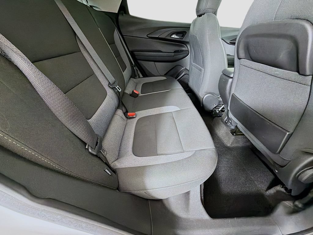Used 2023 Chevrolet TrailBlazer LT w/ Convenience Package FWD image 25