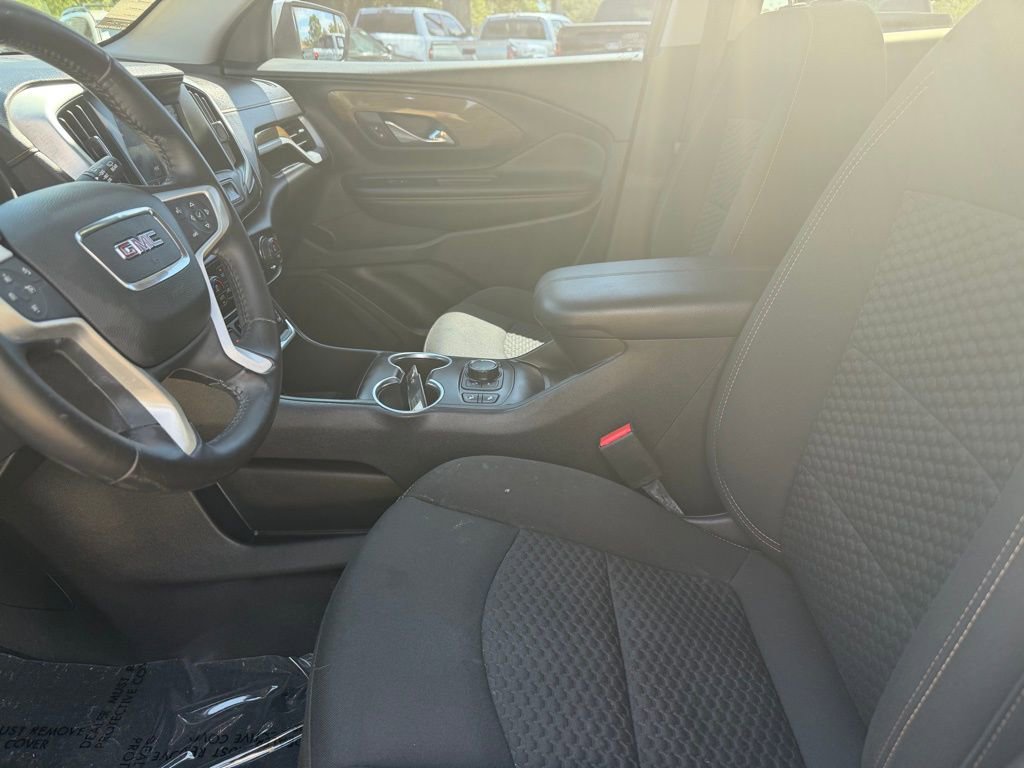Used 2020 GMC Terrain SLE w/ Driver Convenience Package image 18