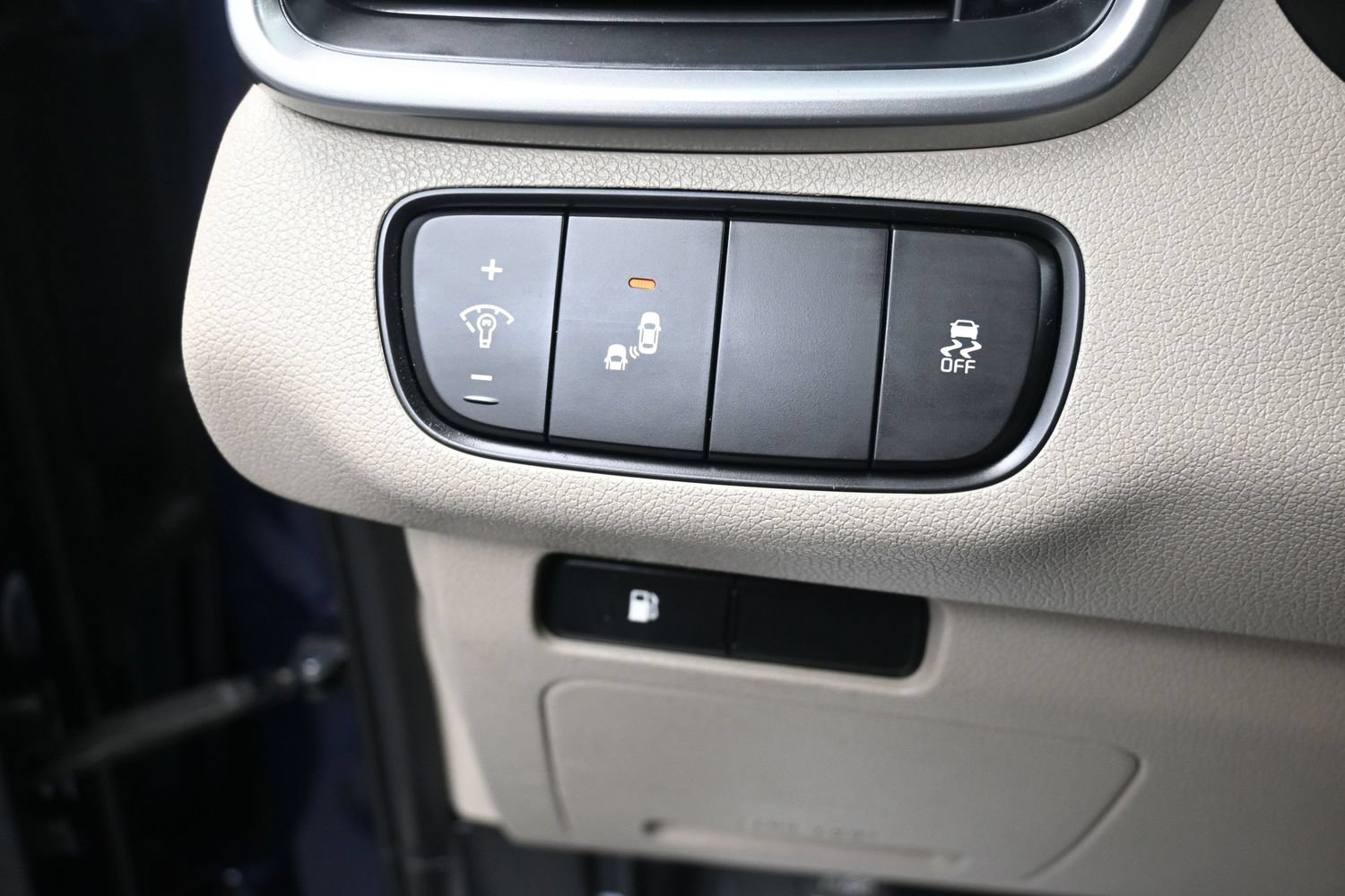 Used 2019 Kia Sorento AWD image 19