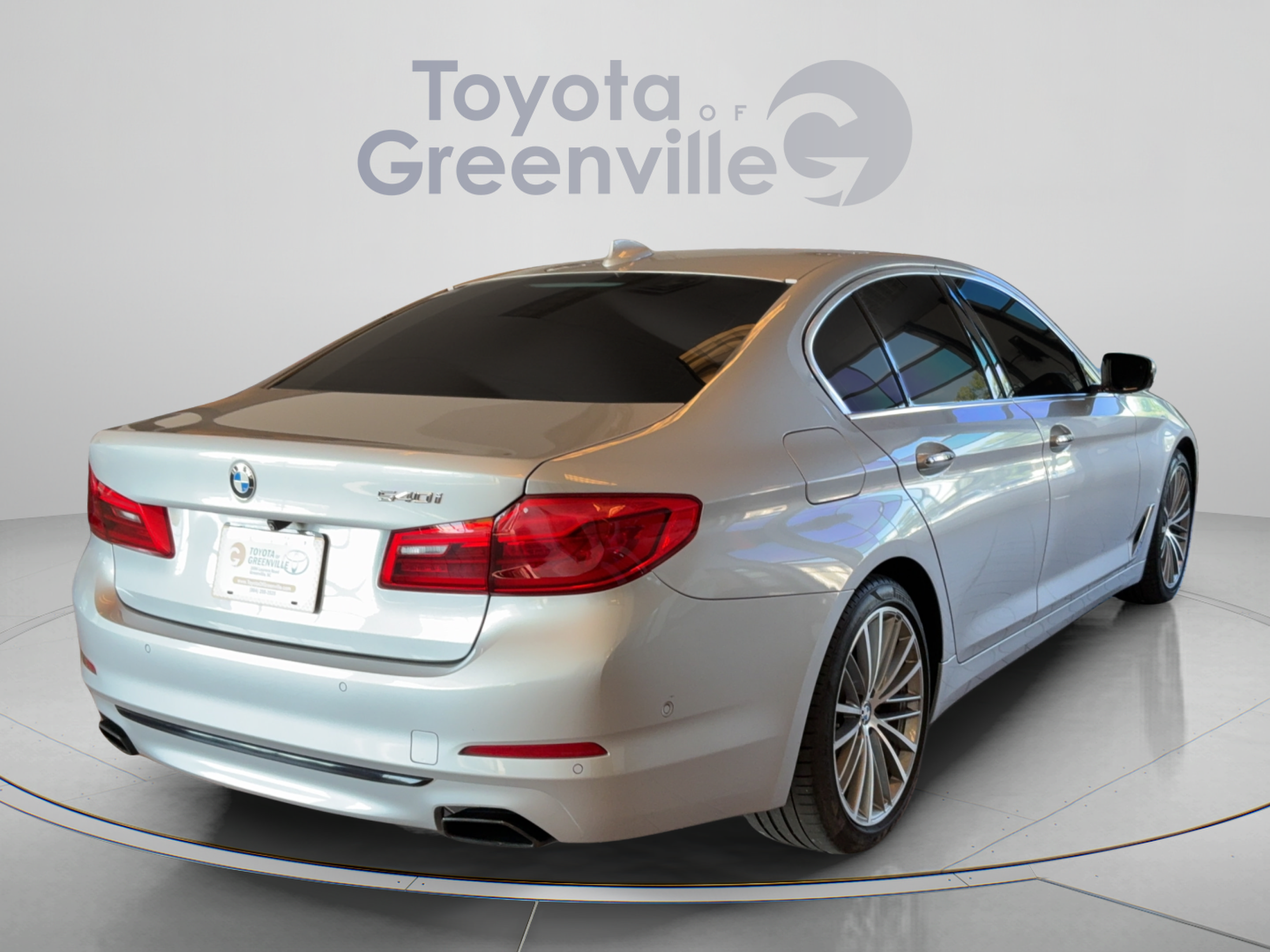 Used 2017 BMW 540i RWD image 6