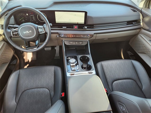 Certified 2025 Kia Carnival SX image 27