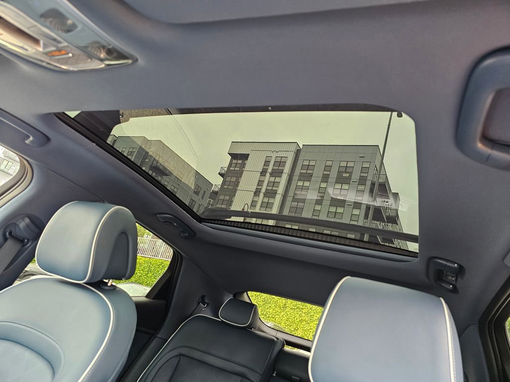 New 2026 Genesis GV60 Advance AWD/4WD image 10