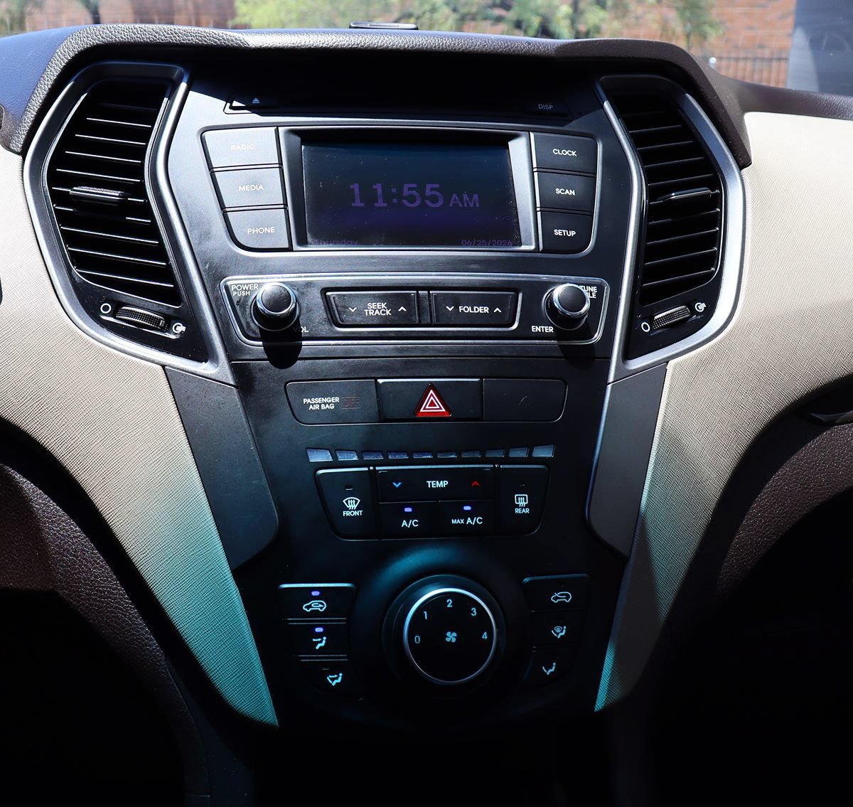 Used 2018 Hyundai Santa Fe Sport FWD image 44