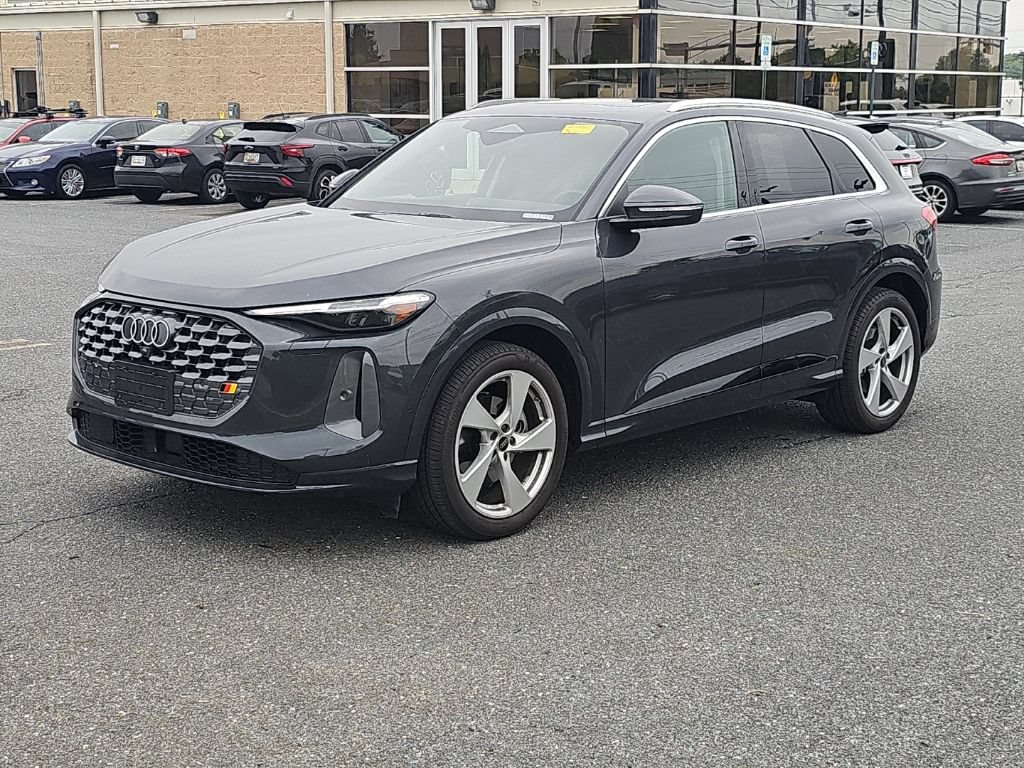 Certified 2025 Audi Q5 Prestige AWD/4WD image 16