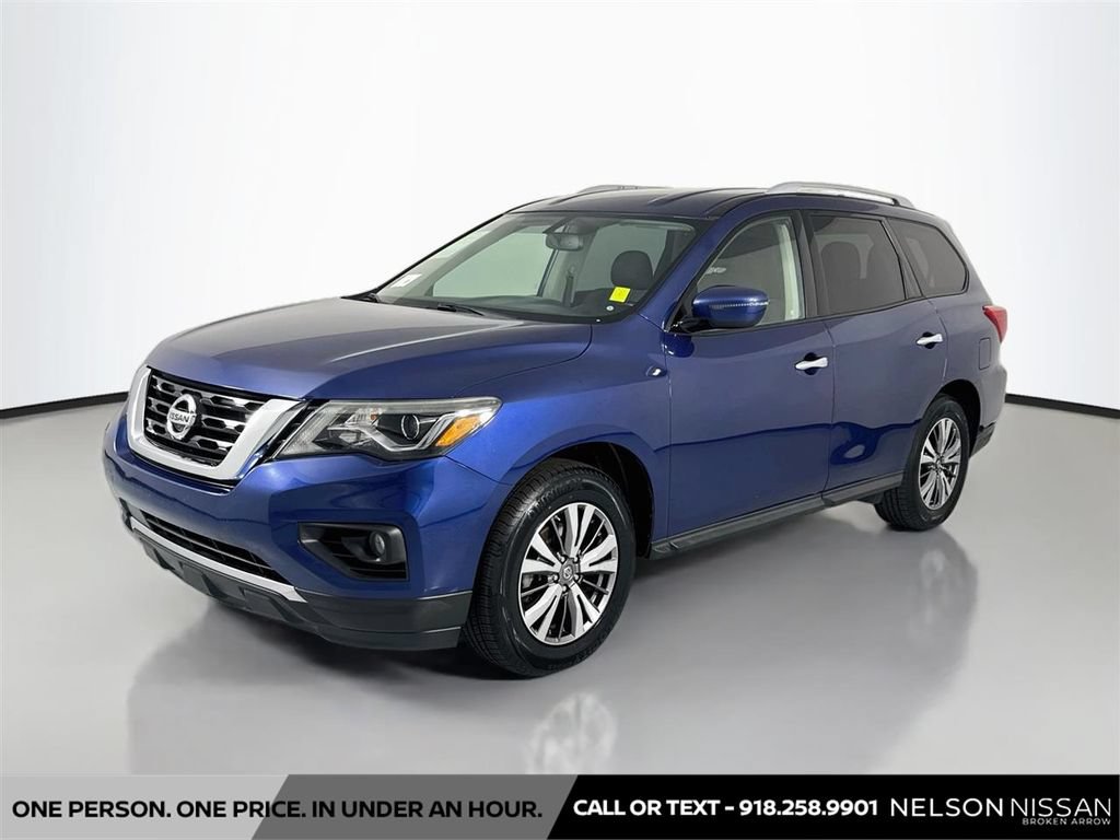 Used 2019 Nissan Pathfinder SV AWD/4WD video 1