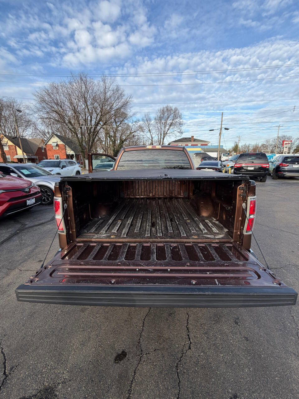 Used 2011 Ford F150 XLT w/ XLT Chrome Pkg image 14