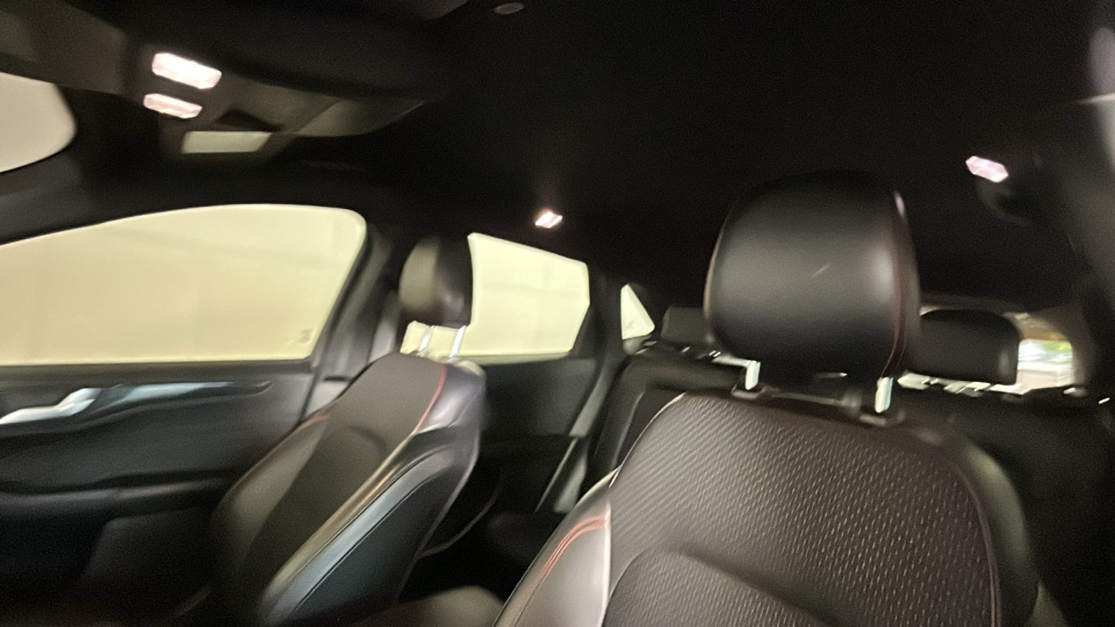 Used 2024 Ford Escape ST-Line w/ Tech Pack #1 FWD image 16