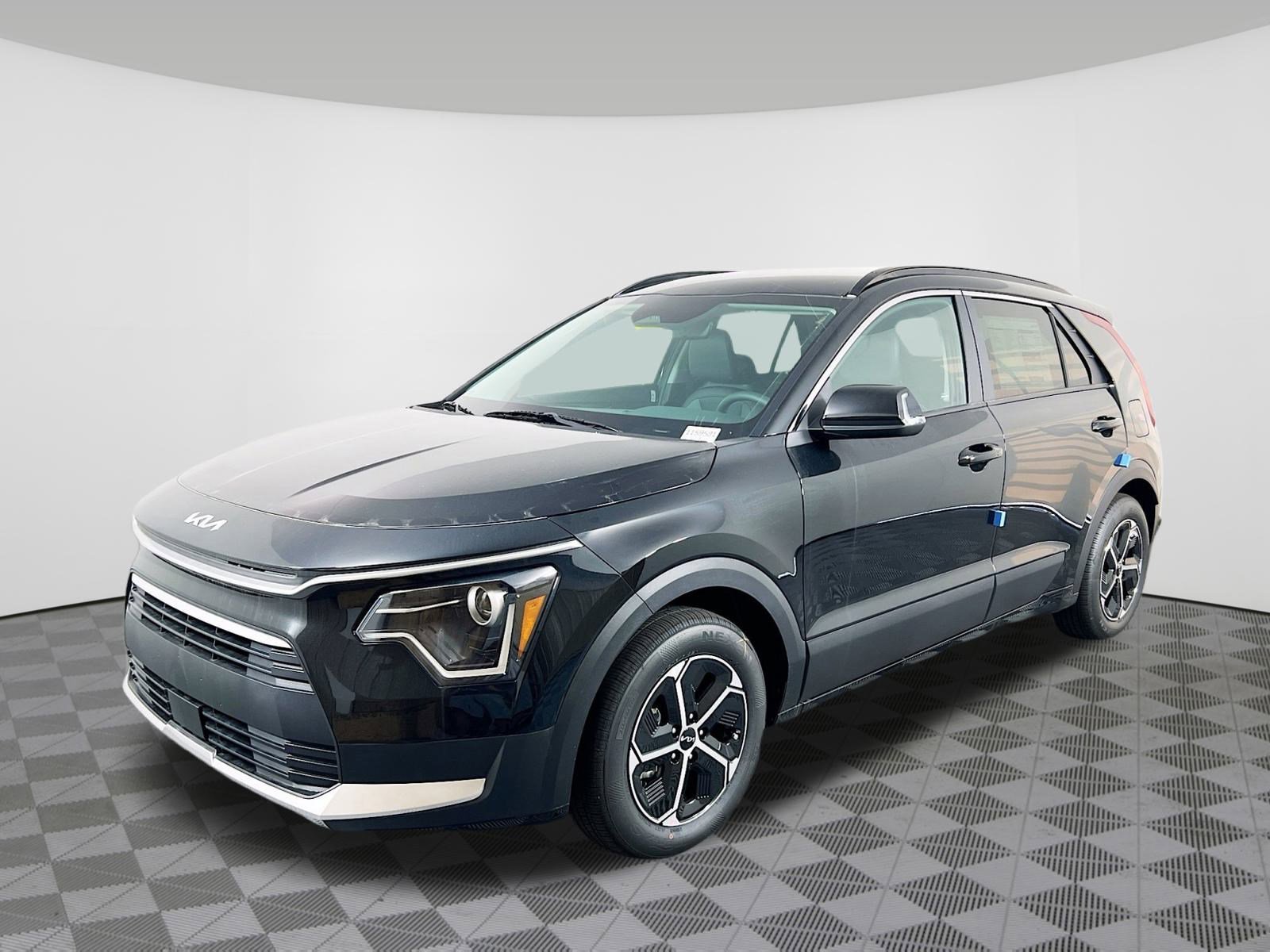 New 2025 Kia Niro EX image 2