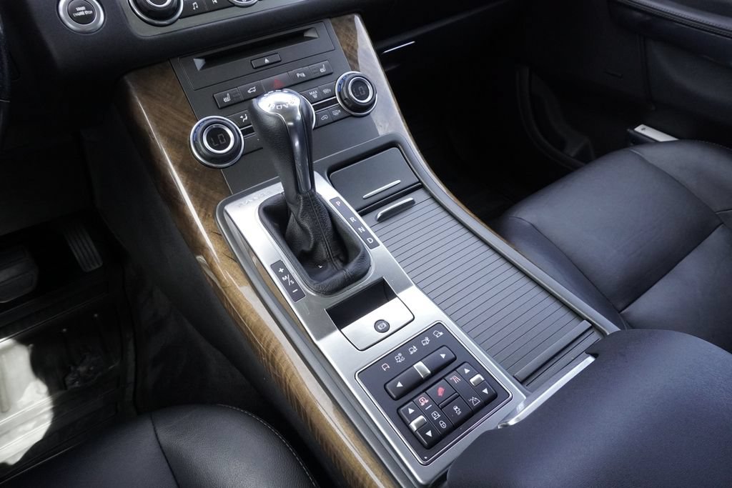 Used 2013 Land Rover Range Rover Sport HSE AWD/4WD image 14