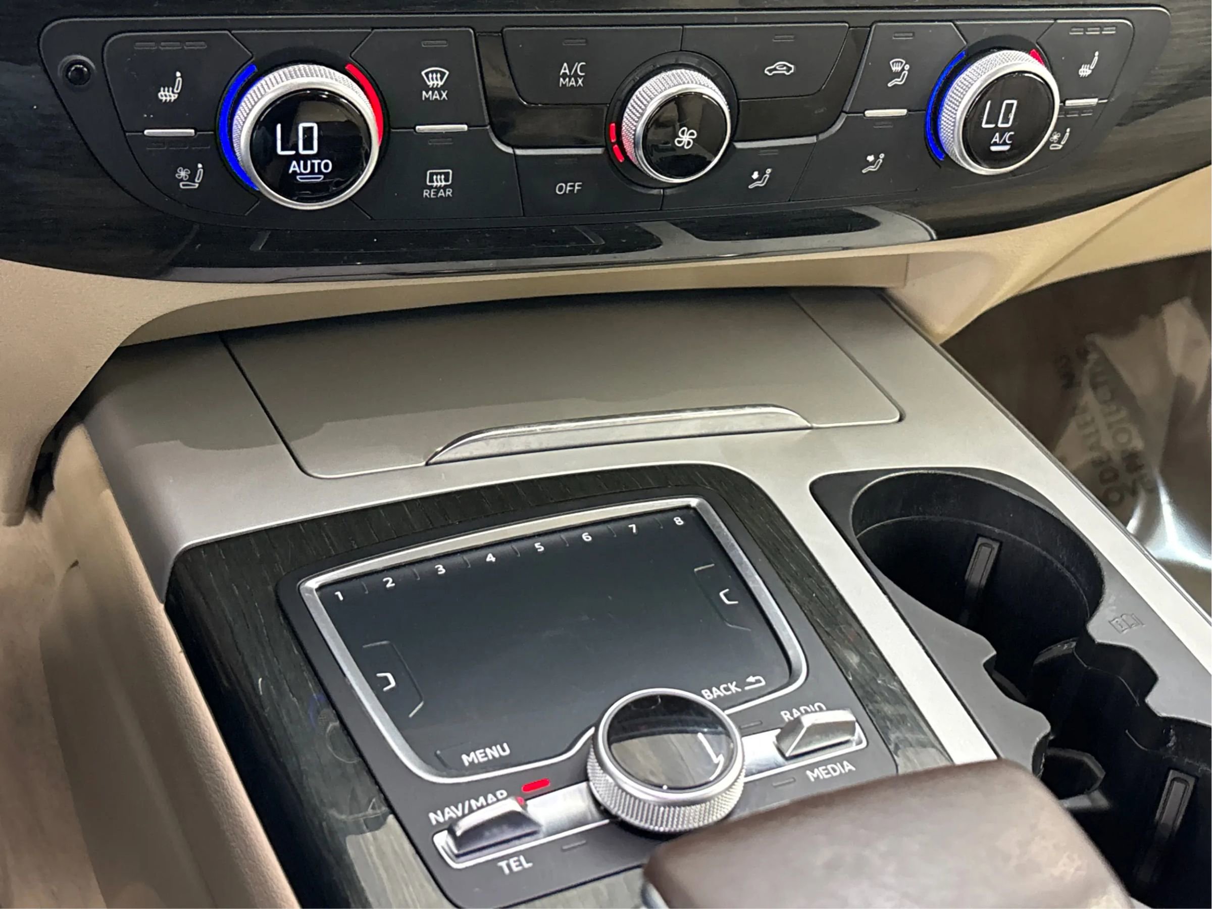 Used 2018 Audi Q7 2.0T Premium Plus w/ Premium Plus Package image 38