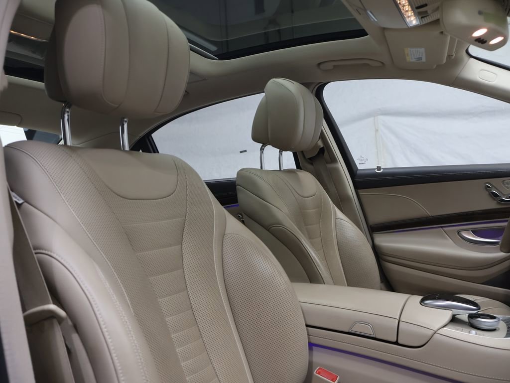 Used 2016 Mercedes-Benz S 550 4MATIC Sedan w/ Sport Package image 11