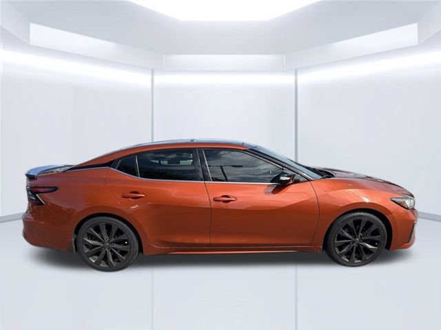 Used 2021 Nissan Maxima SR w/ Sport Mat Group FWD image 5