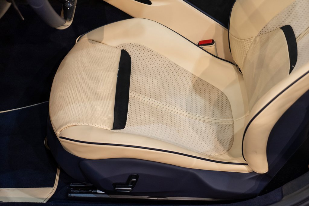 Certified 2024 Ferrari Roma Spider image 27