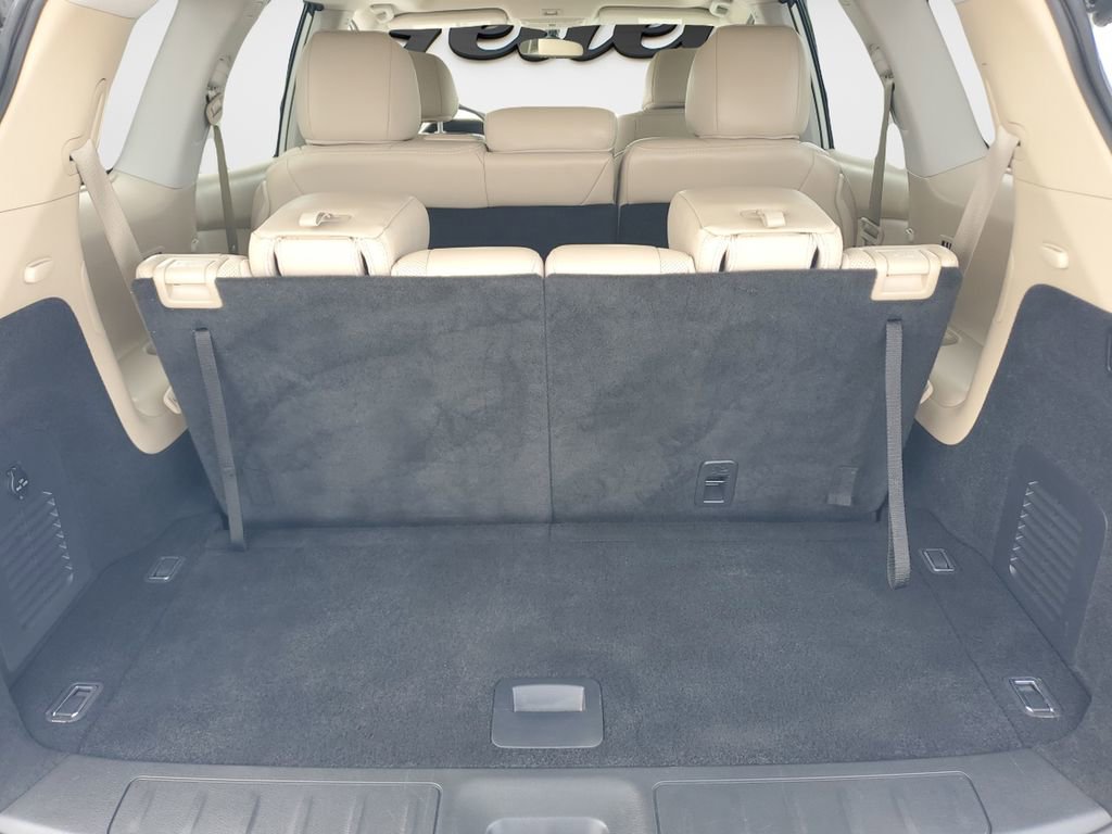 Used 2019 Nissan Pathfinder Platinum FWD image 9