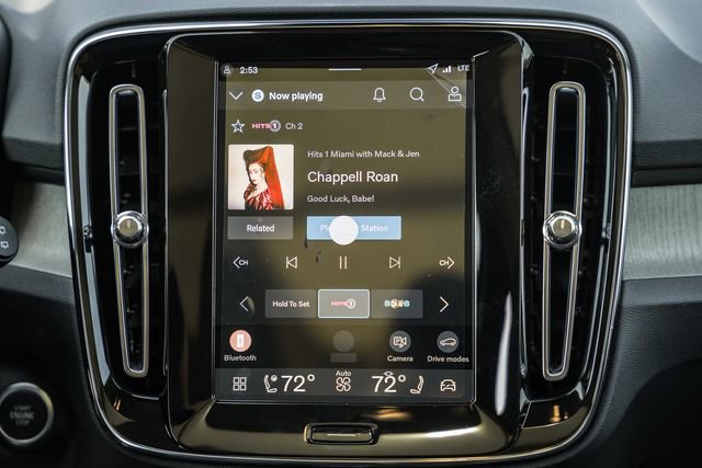 New 2026 Volvo XC40 B5 Plus w/ Climate Package image 23