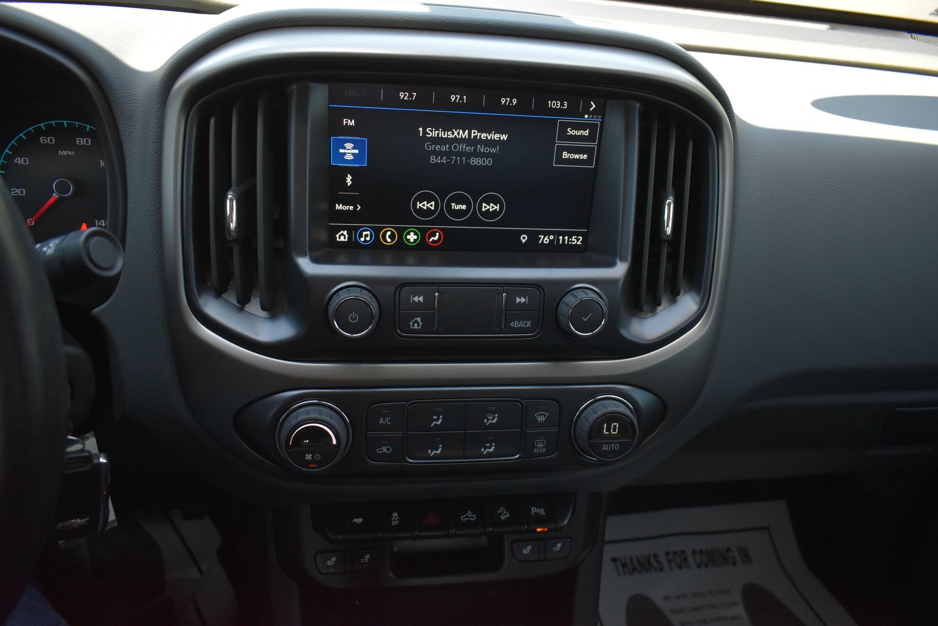 Used 2022 Chevrolet Colorado Z71 AWD/4WD image 23