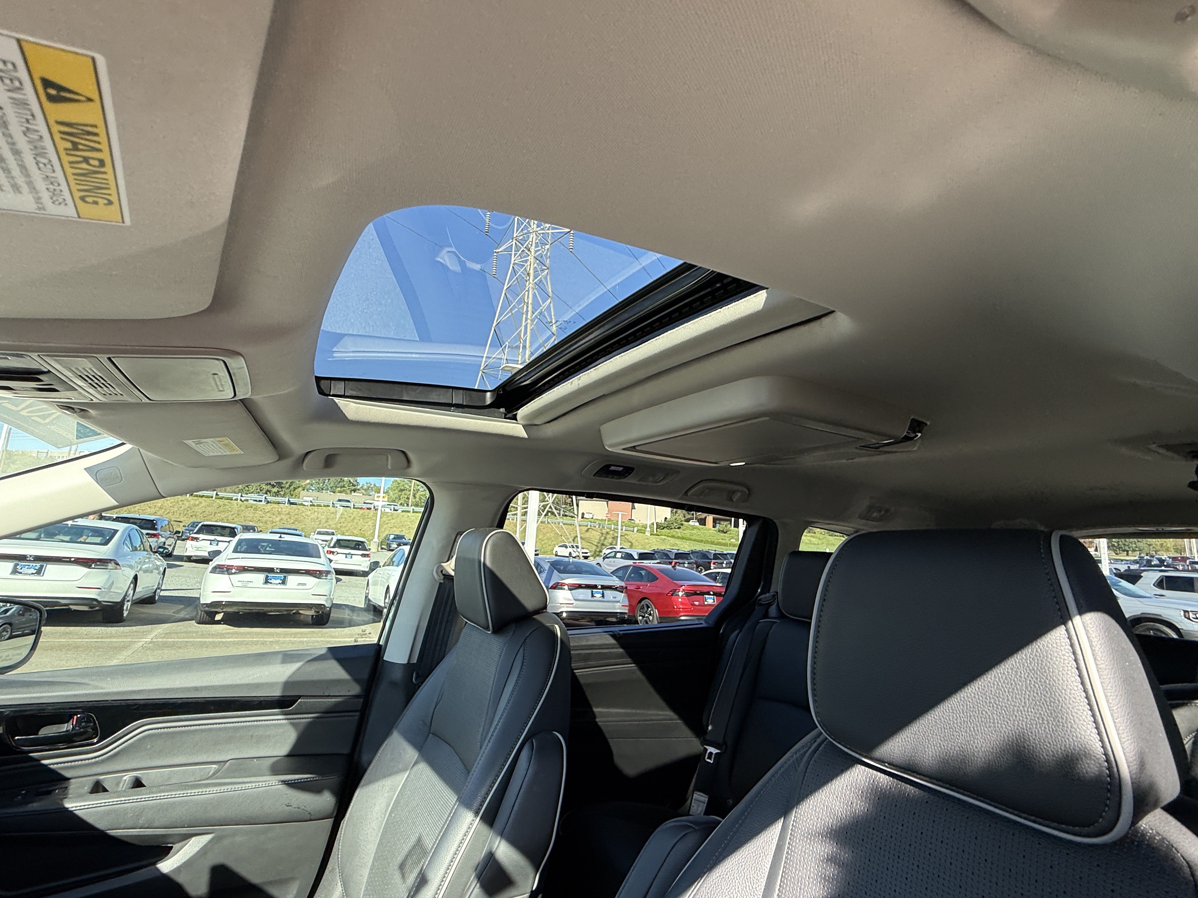Certified 2025 Honda Odyssey Elite image 28