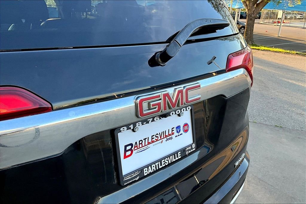 Used 2017 GMC Acadia Denali w/ Technology Package image 13