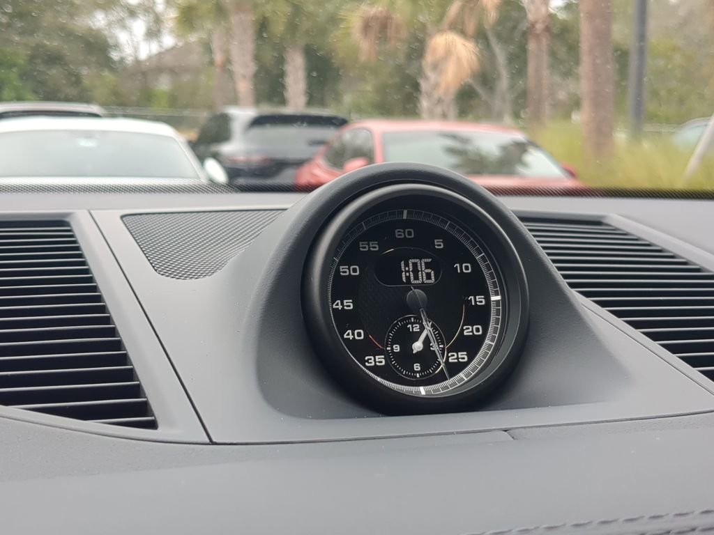 New 2026 Porsche Macan Turbo image 29