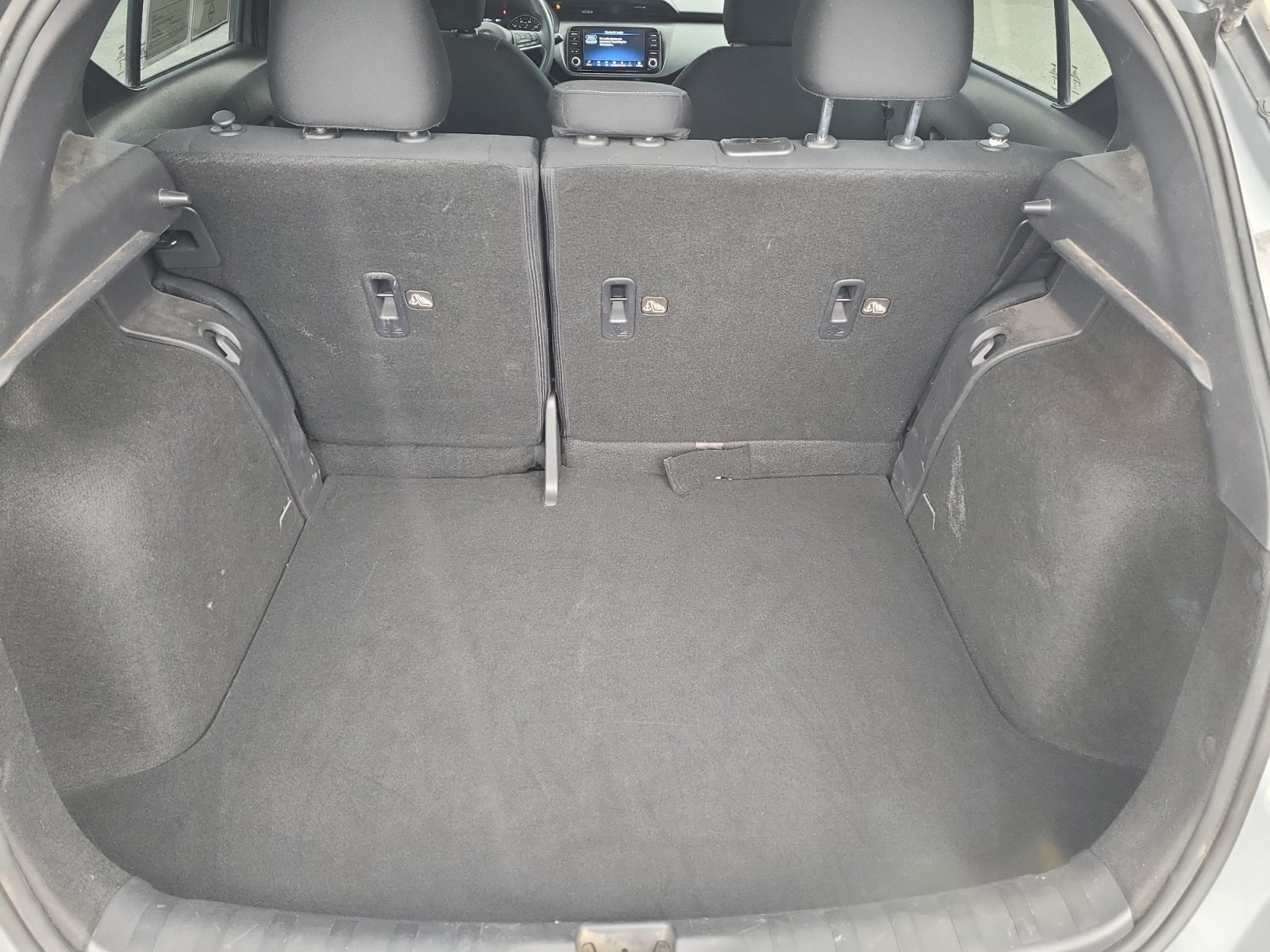 Used 2024 Nissan Kicks SV FWD image 27