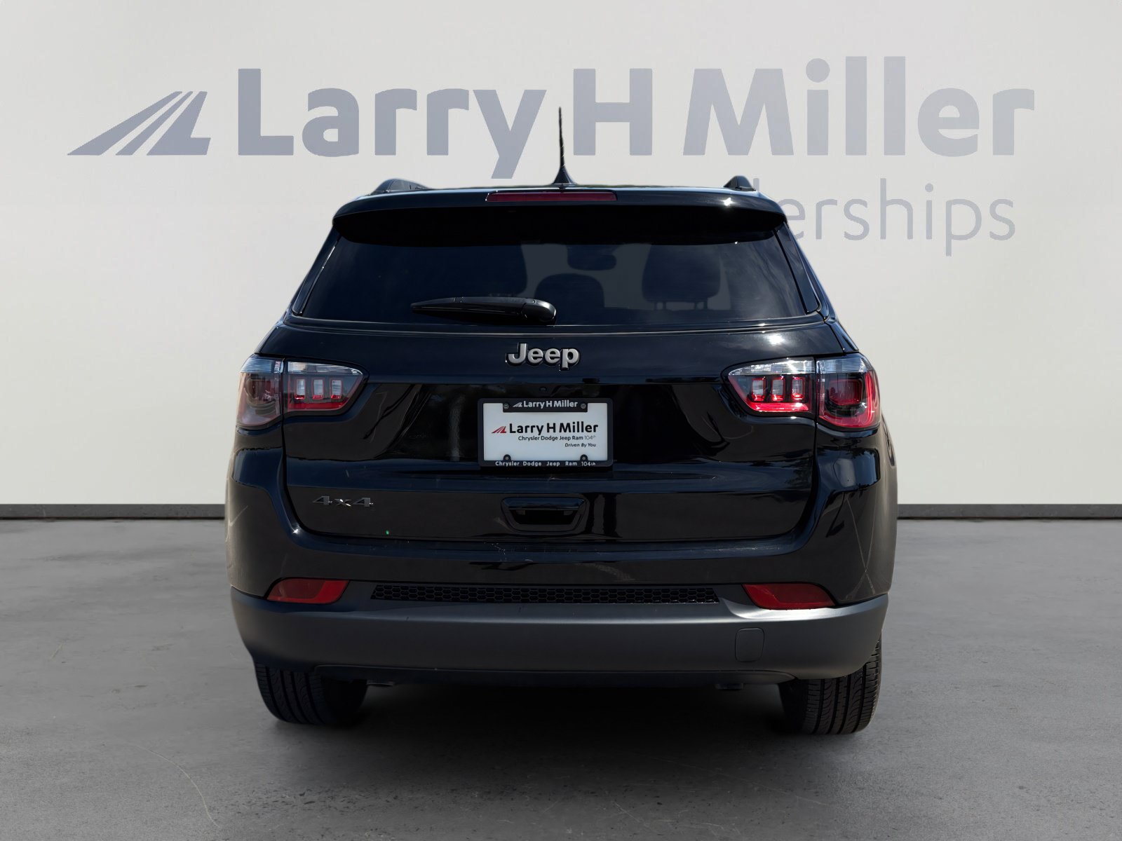 New 2026 Jeep Compass Latitude w/ Quick Order Package 29K AWD/4WD image 5