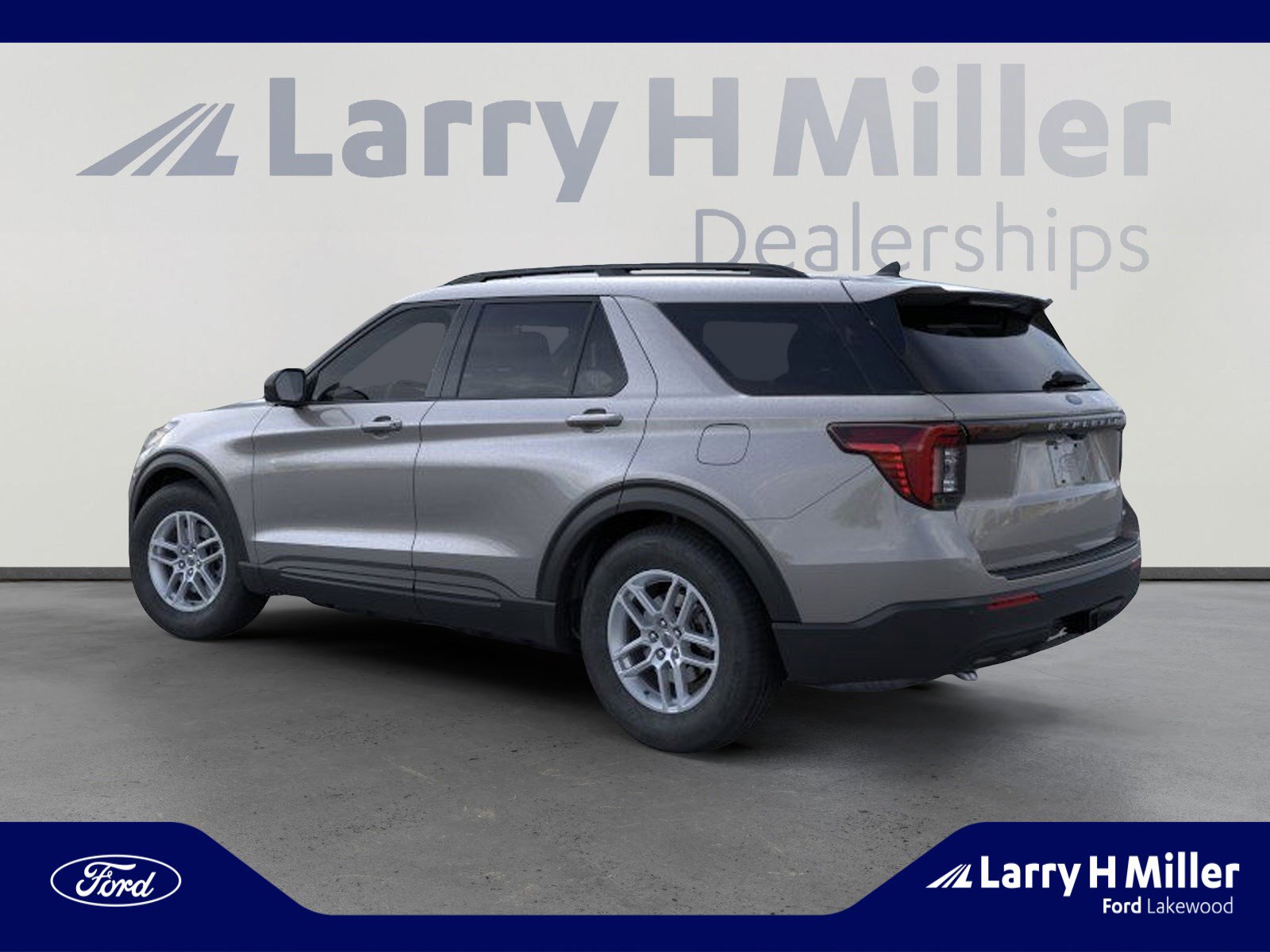 New 2026 Ford Explorer Active image 4