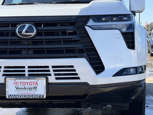 Used 2025 Lexus GX 550 image 8