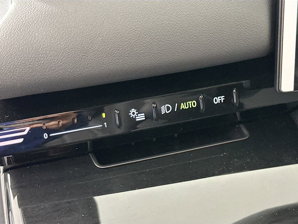 New 2026 BMW 530i xDrive image 13