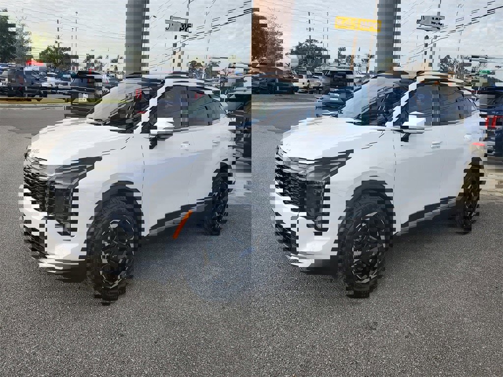 New 2026 Kia Sportage EX image 2