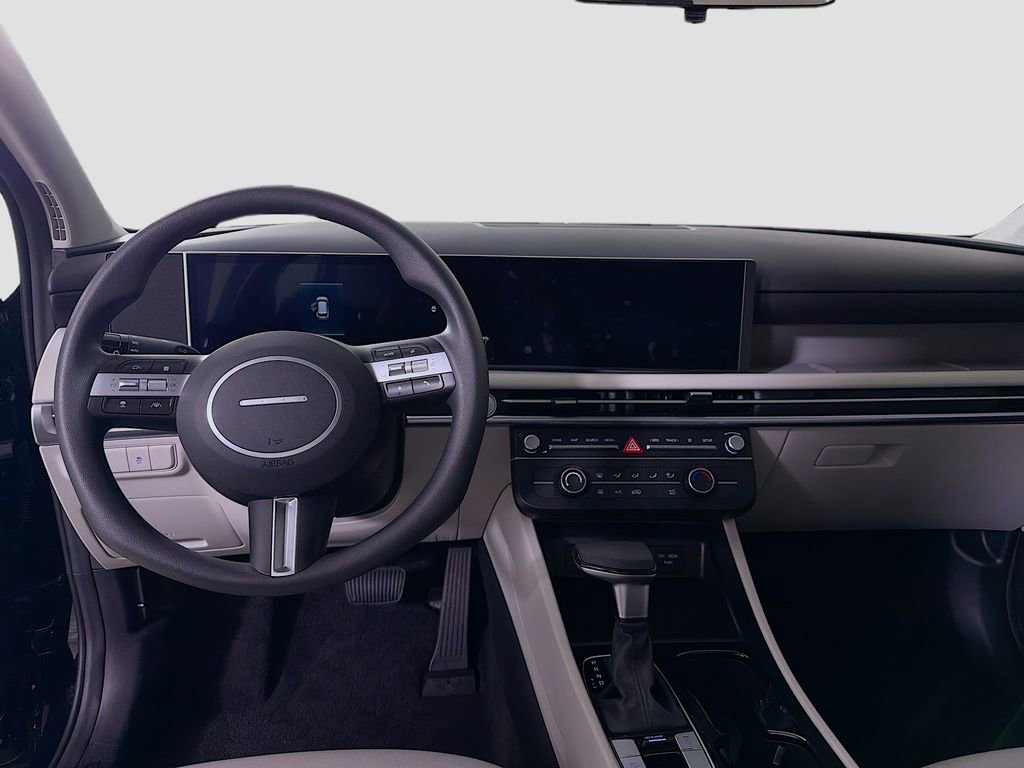 Used 2025 Hyundai Tucson SE FWD image 23