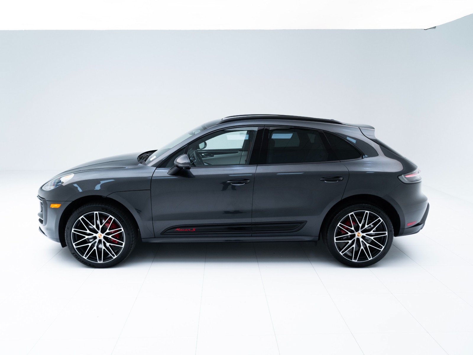 New 2026 Porsche Macan S AWD/4WD image 2