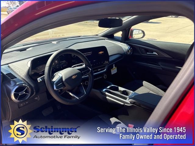 New 2026 Chevrolet Equinox EV LT w/ Comfort Package AWD/4WD image 12