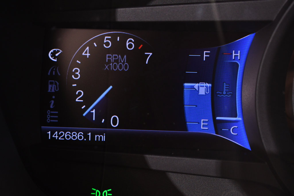Used 2013 Ford Fusion Titanium w/ Titanium Driver Assist Pkg FWD image 27