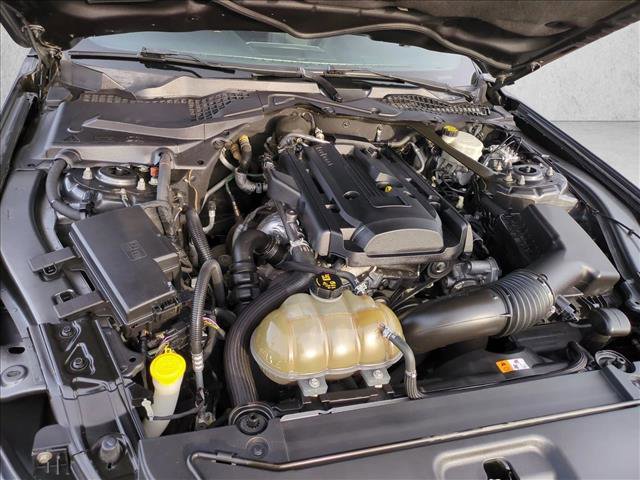 Used 2017 Ford Mustang Coupe RWD image 20