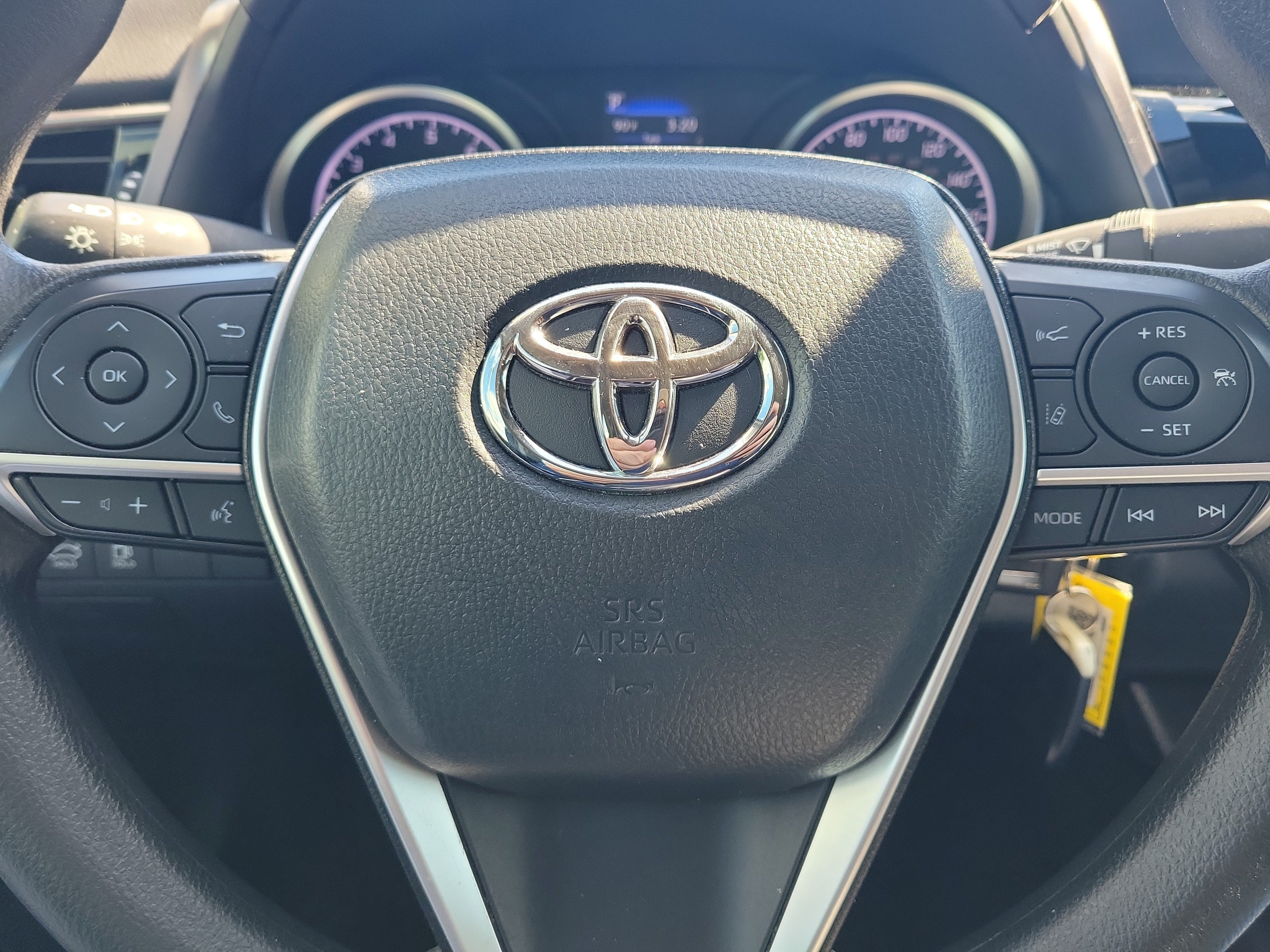 Used 2024 Toyota Camry LE FWD image 27