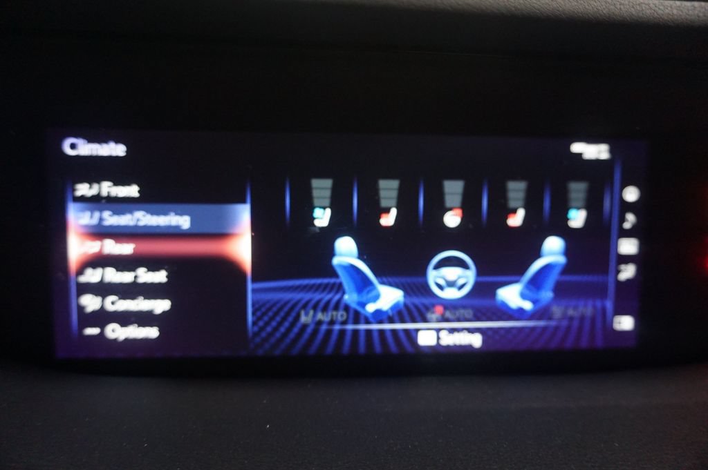 Used 2018 Lexus LS 500 AWD w/ Luxury Package image 10