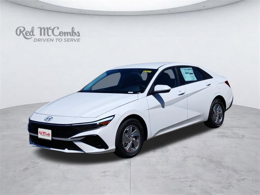 New 2026 Hyundai Elantra SE