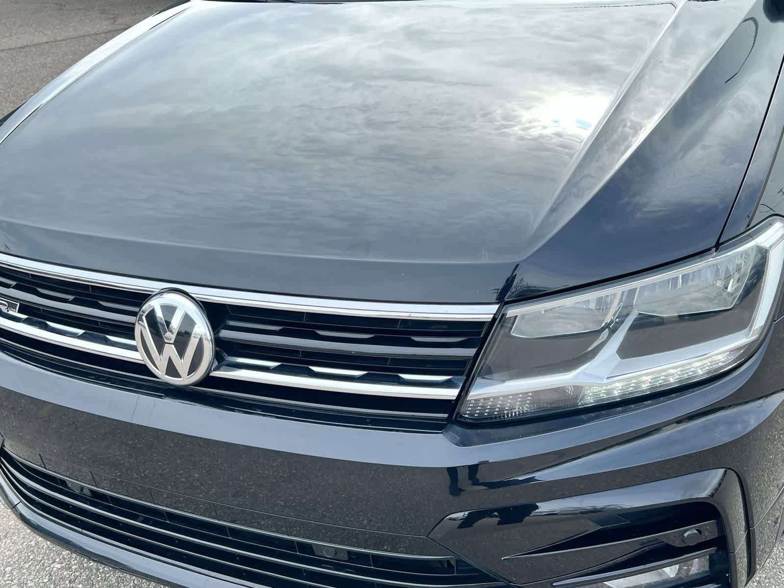 Used 2019 Volkswagen Tiguan SEL Premium R-Line image 11