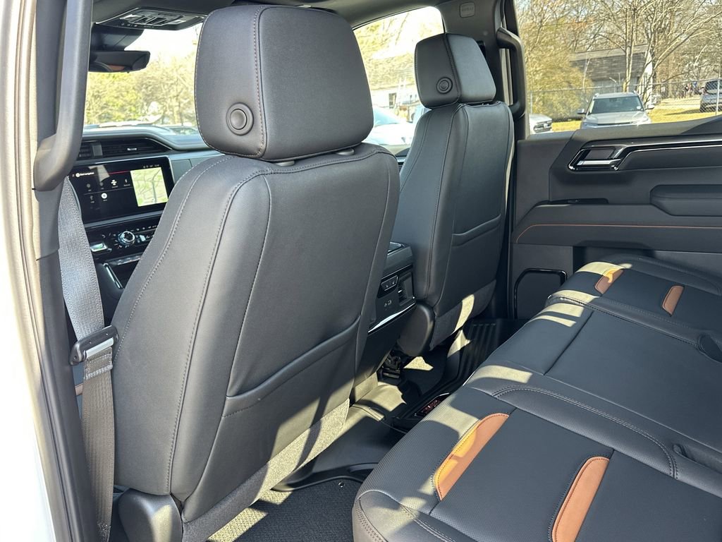 New 2026 GMC Sierra 1500 AT4 w/ Technology Package image 23