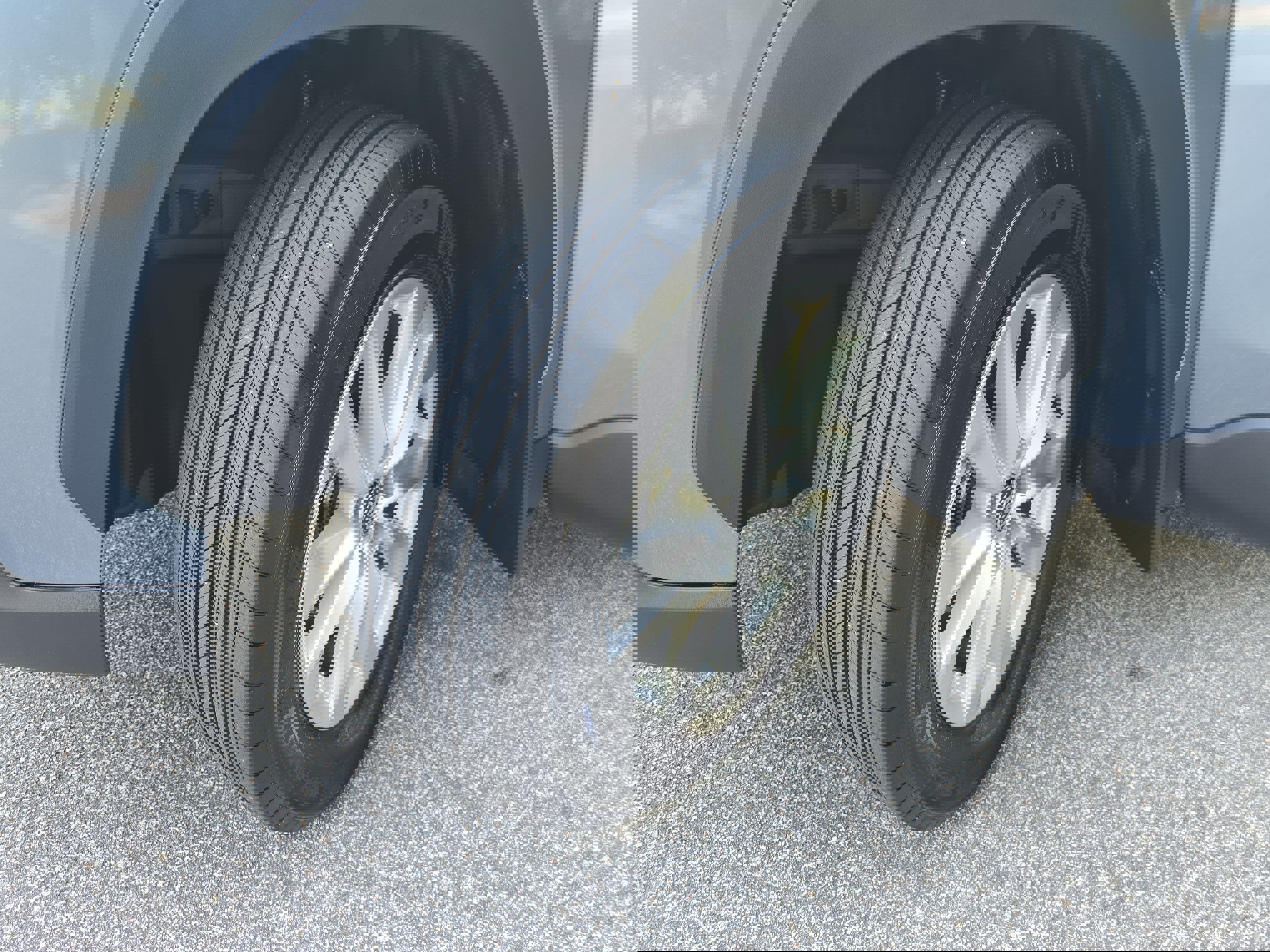 Used 2024 Toyota Corolla Cross LE w/ Moonroof Package image 30