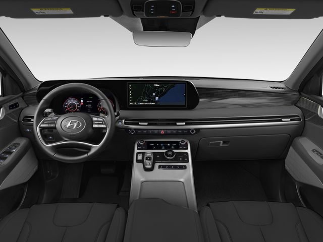 Used 2024 Hyundai Palisade Calligraphy image 3