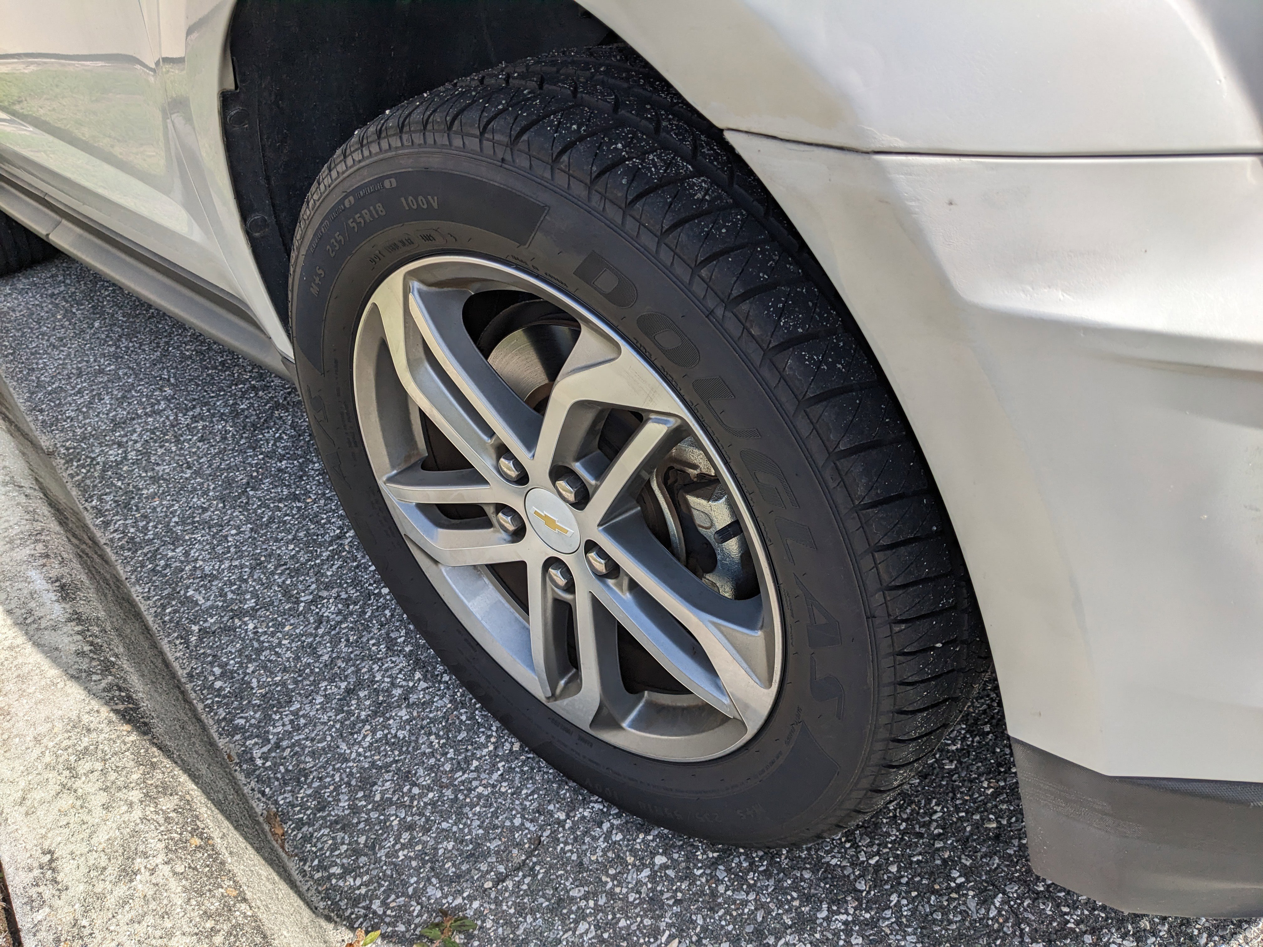 Used 2017 Chevrolet Equinox Premier w/ Enhanced Convenience Package image 17