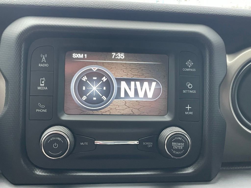 Certified 2018 Jeep Wrangler Unlimited Sport image 32