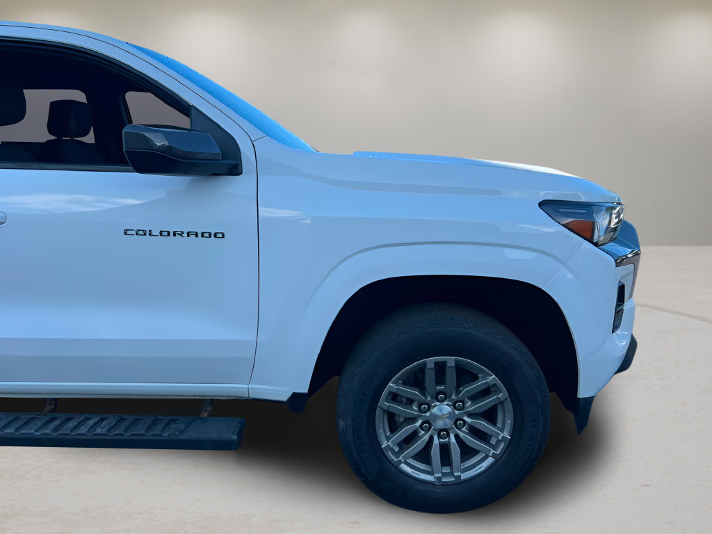 Used 2023 Chevrolet Colorado LT RWD image 24