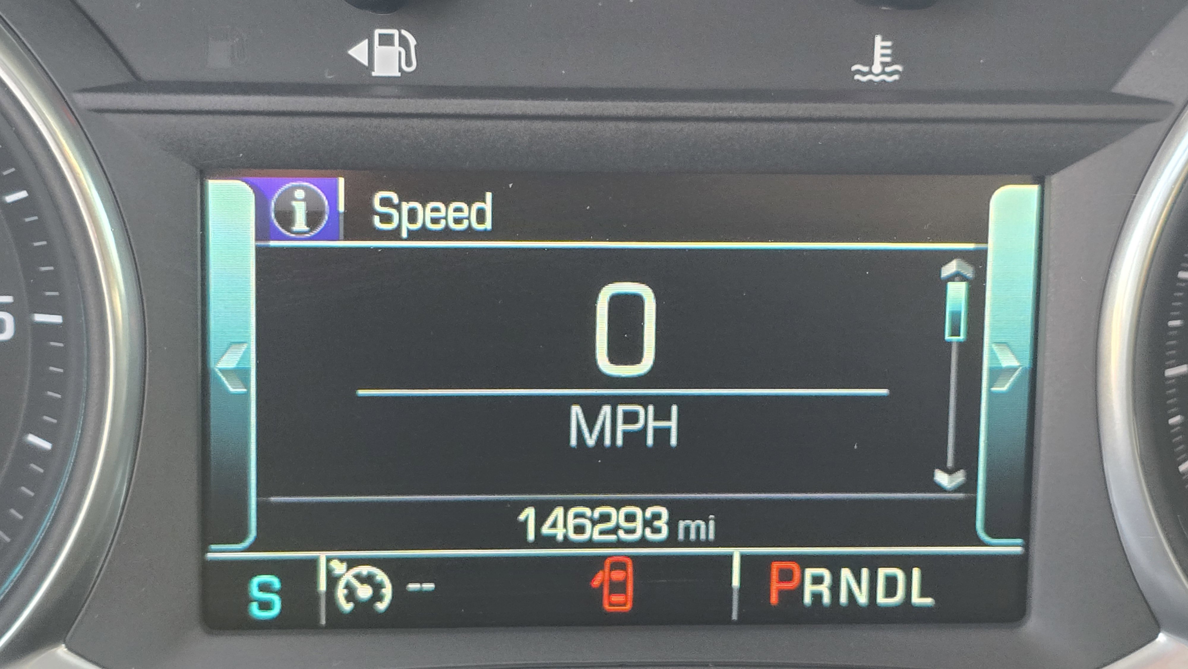 Used 2018 Chevrolet Equinox Premier FWD image 10