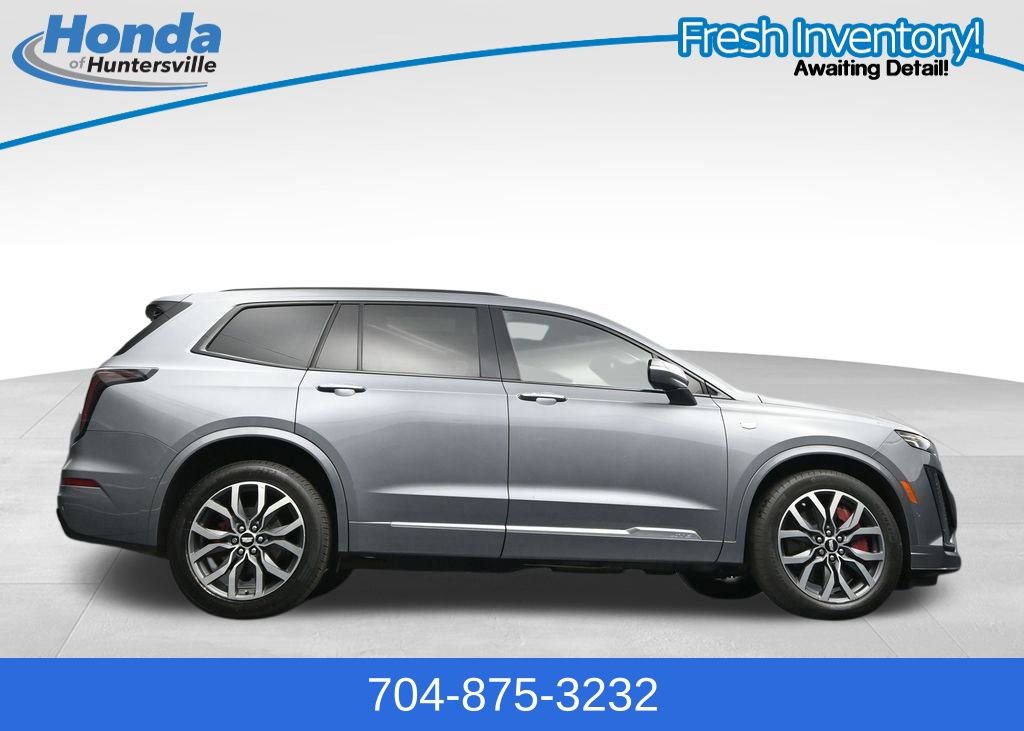 Used 2022 Cadillac XT6 Sport w/ Technology Package AWD/4WD image 53
