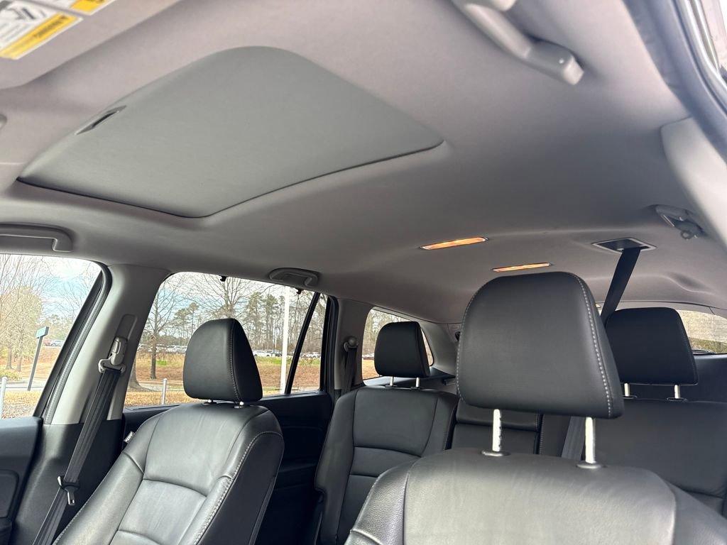 Used 2022 Honda Pilot EX-L image 25