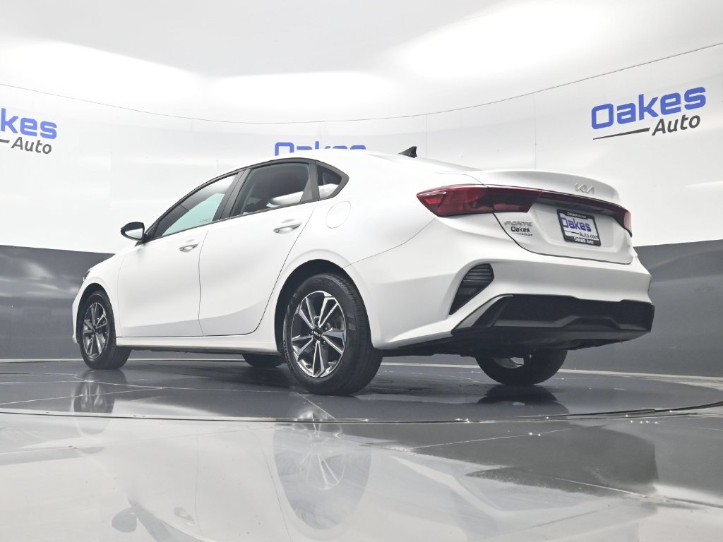 Certified 2023 Kia Forte LXS w/ LXS Technology Package FWD image 38
